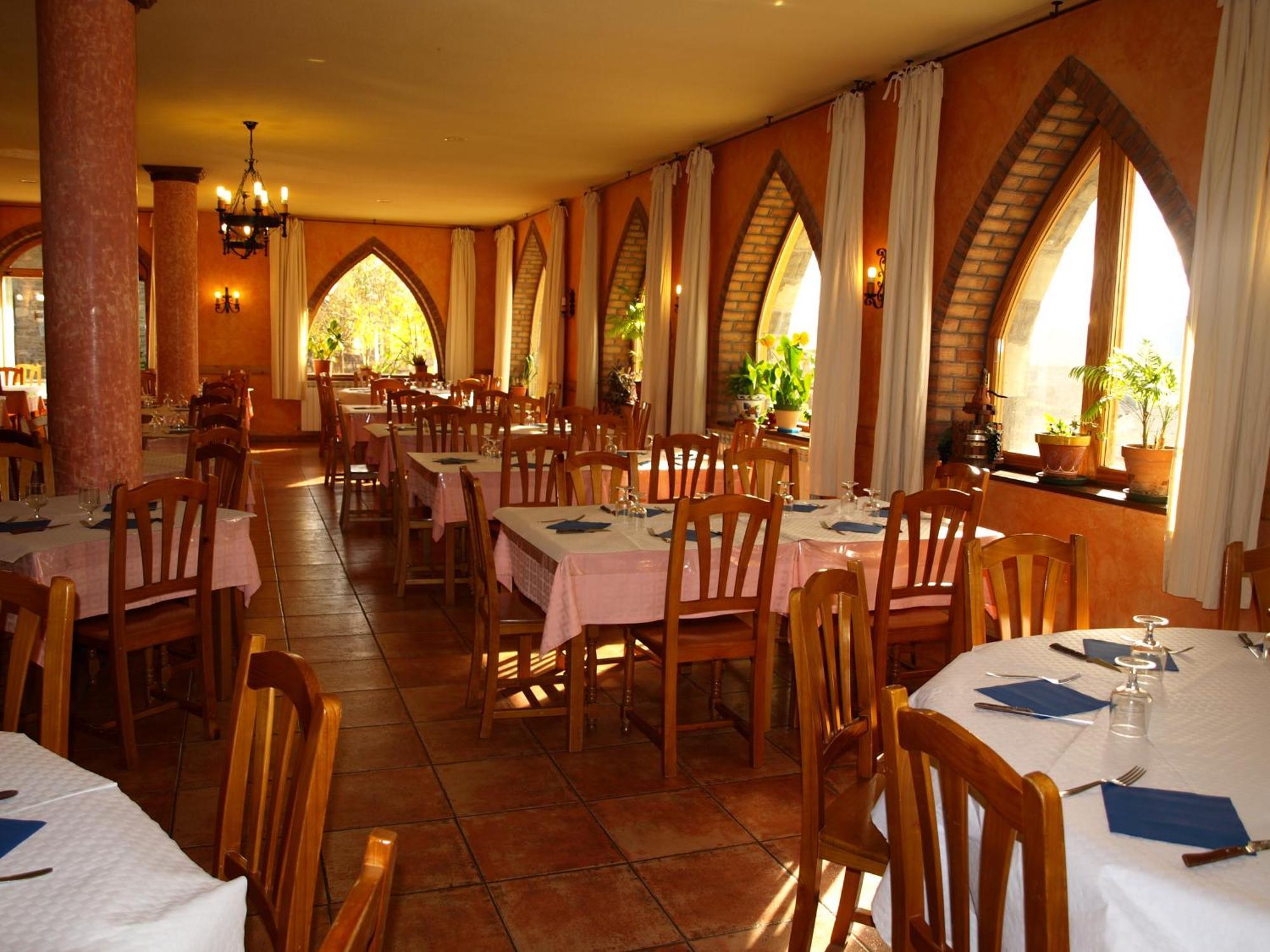 El Churrón Larrés Exterior foto