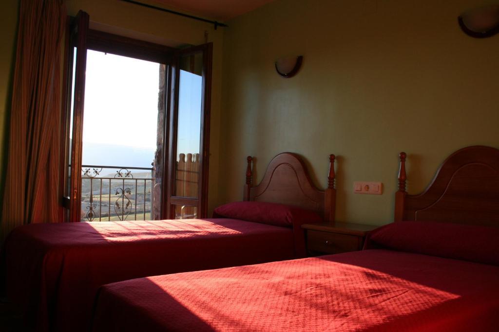 El Churrón Larrés Habitación foto